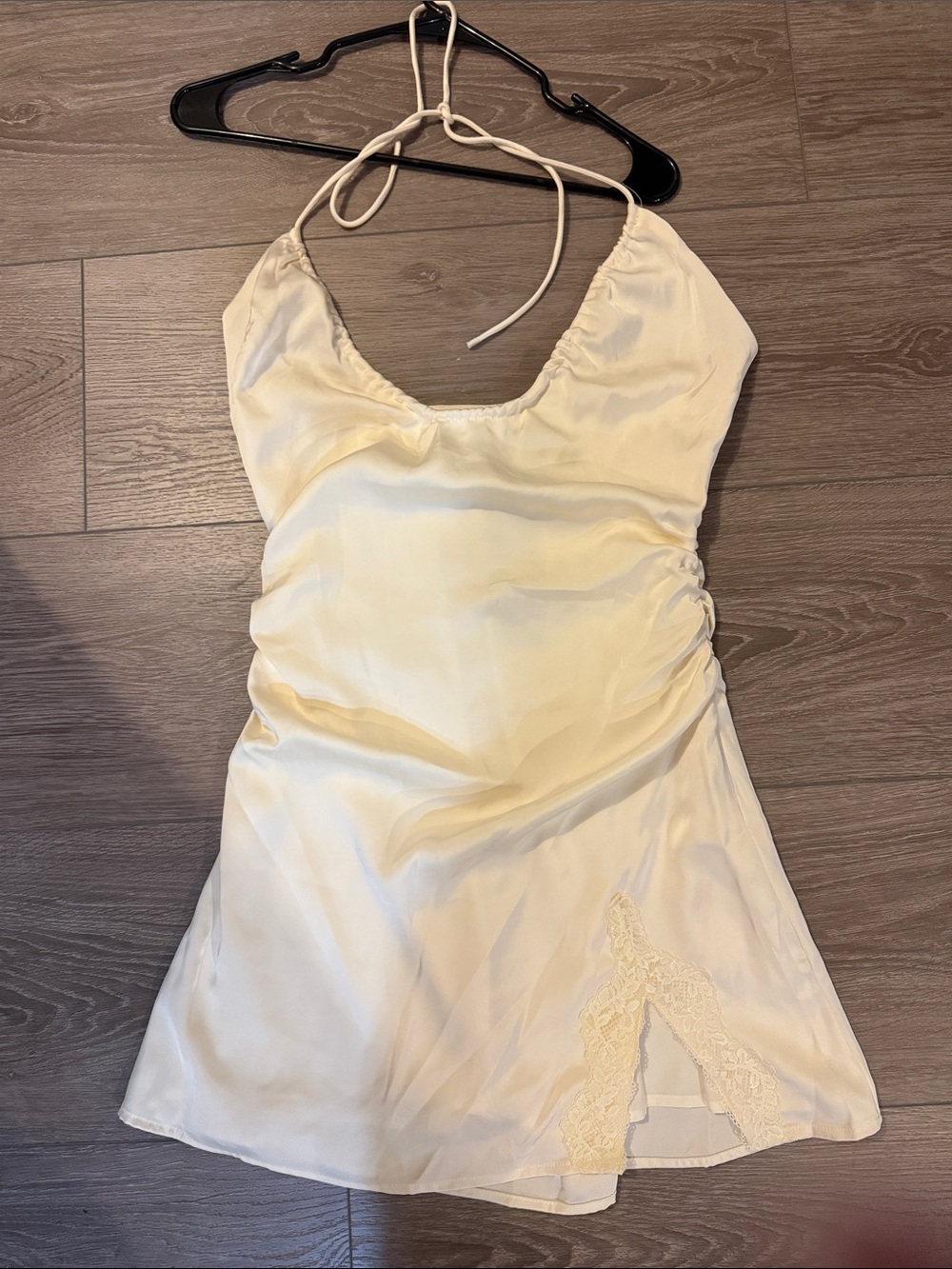 White Fox WorldWide Cream Lace-Trim Halter Mini Dress